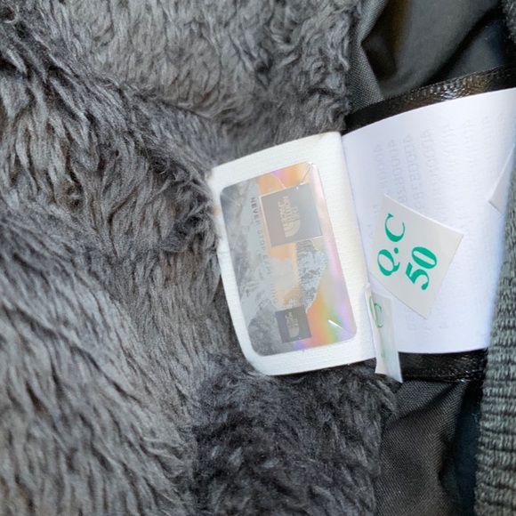 The North Face Osito Hybrid Full Zip Jacket - Picture 7 of 7